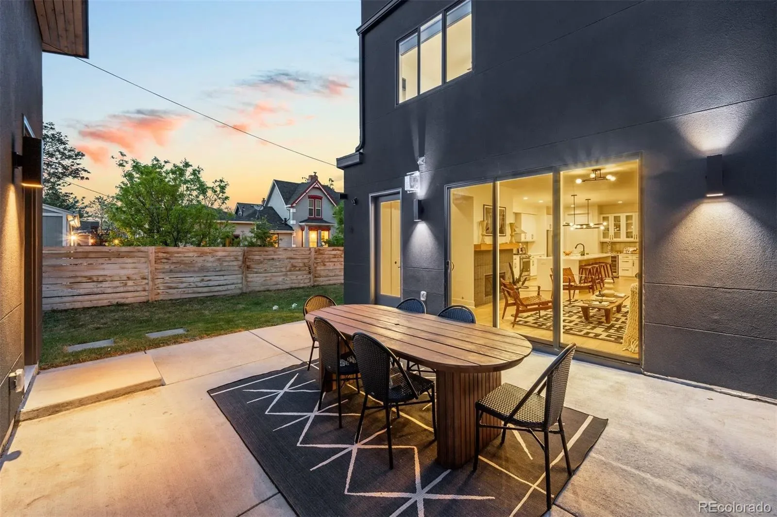 03192026182017 1600 16