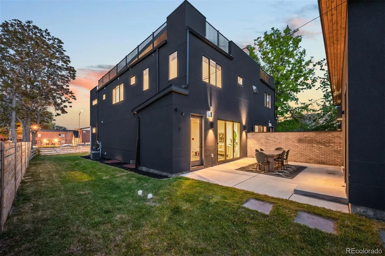 03192026182017 1600 17