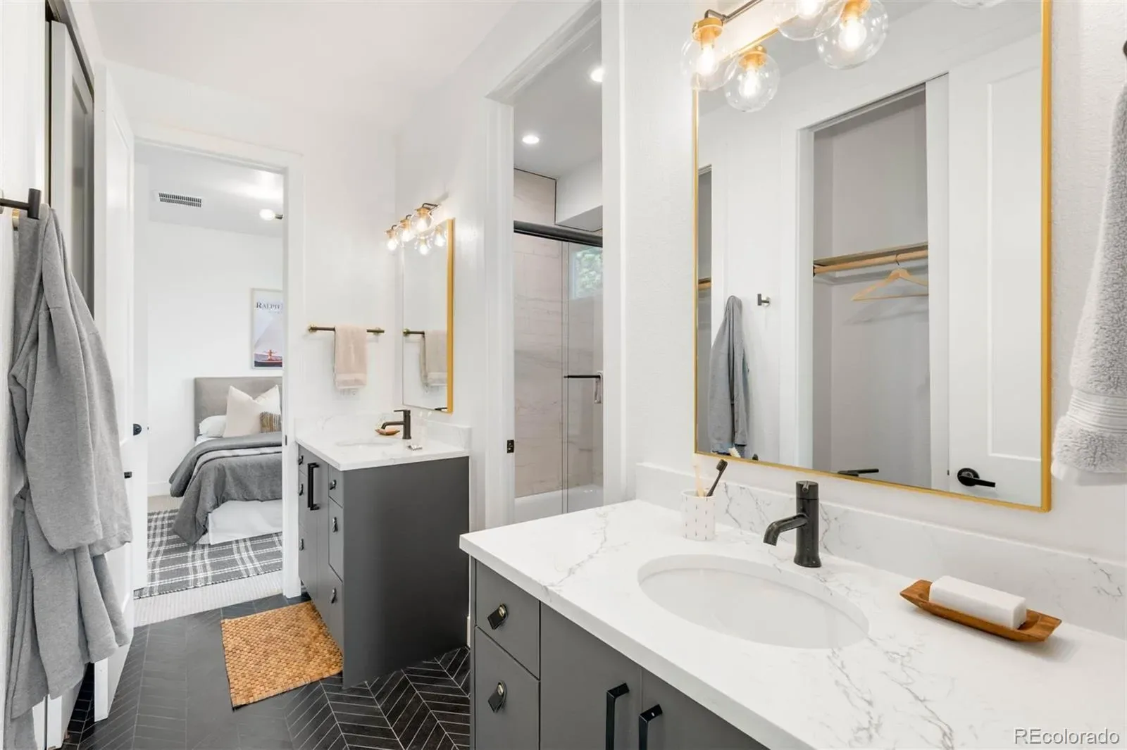 03192026182017 1600 24