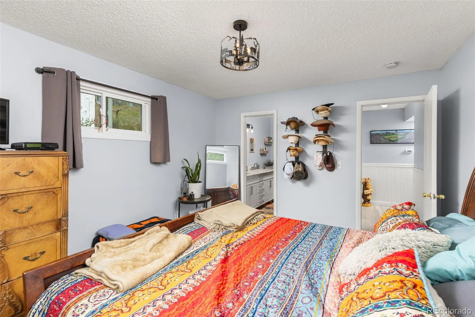 11827 Brook Road Golden CO 80403 | MLS #REC6318055 08192026152851 1600 15