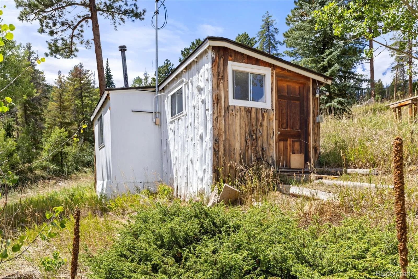 11827 Brook Road Golden CO 80403 | MLS #REC6318055 08192026152851 1600 29