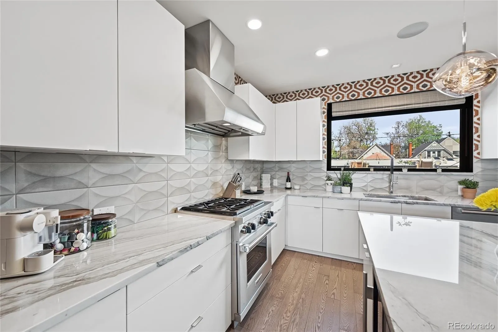 04172026022047 1600 11