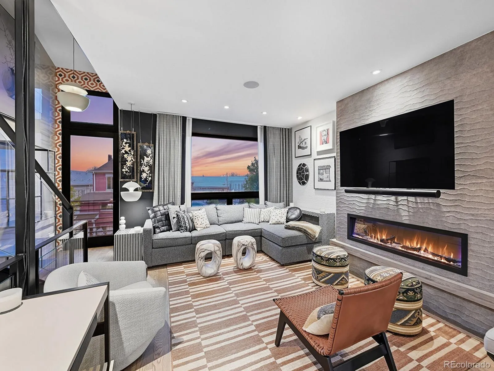 04172026022047 1600 21