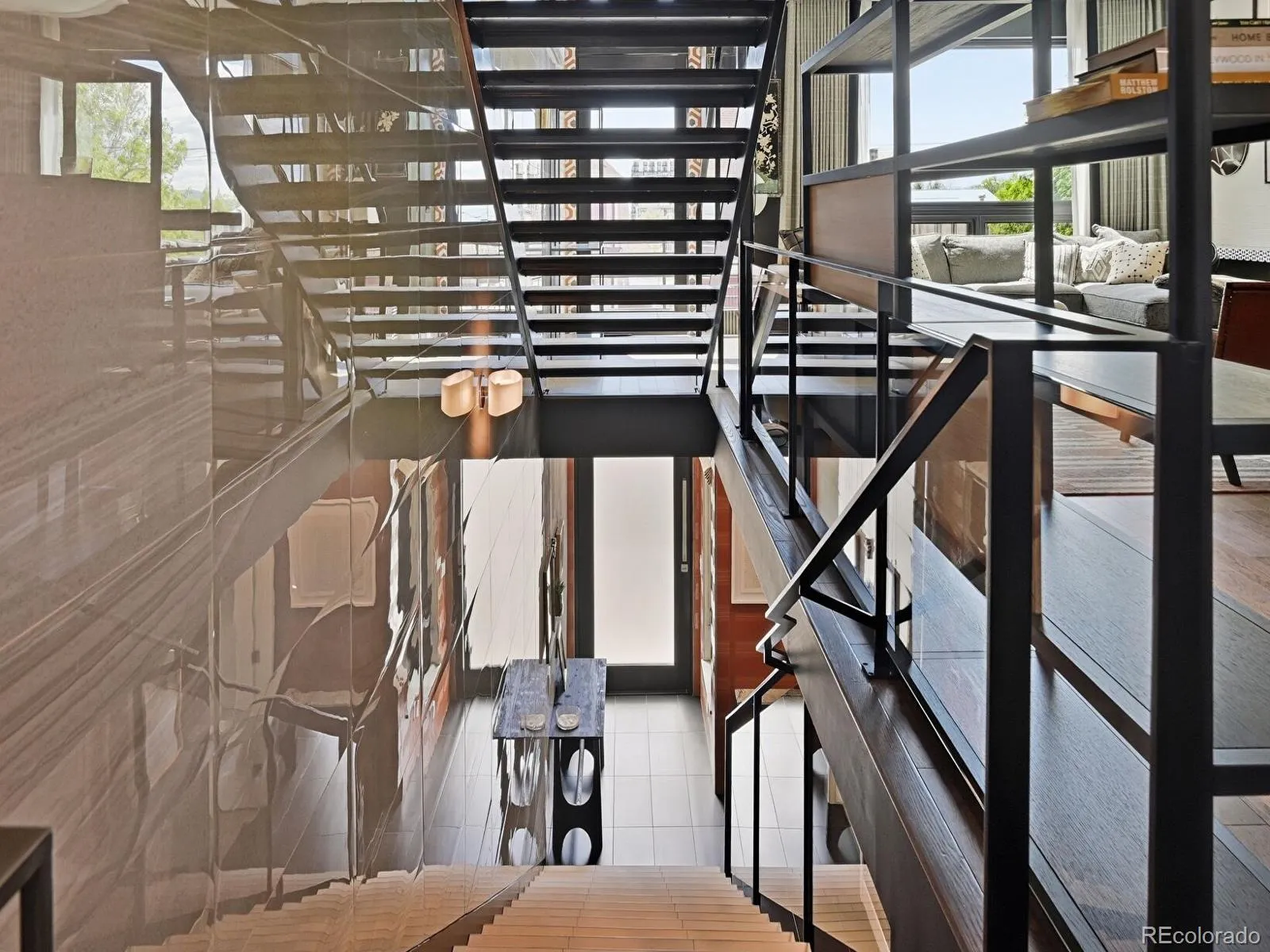 04172026022047 1600 3