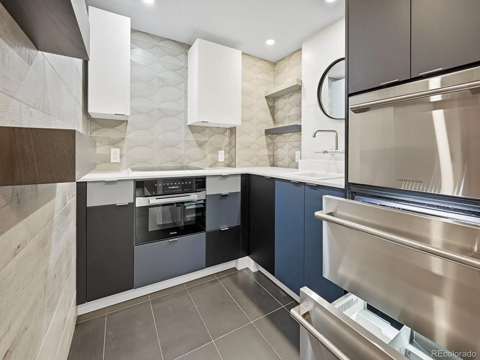 04172026022047 1600 44