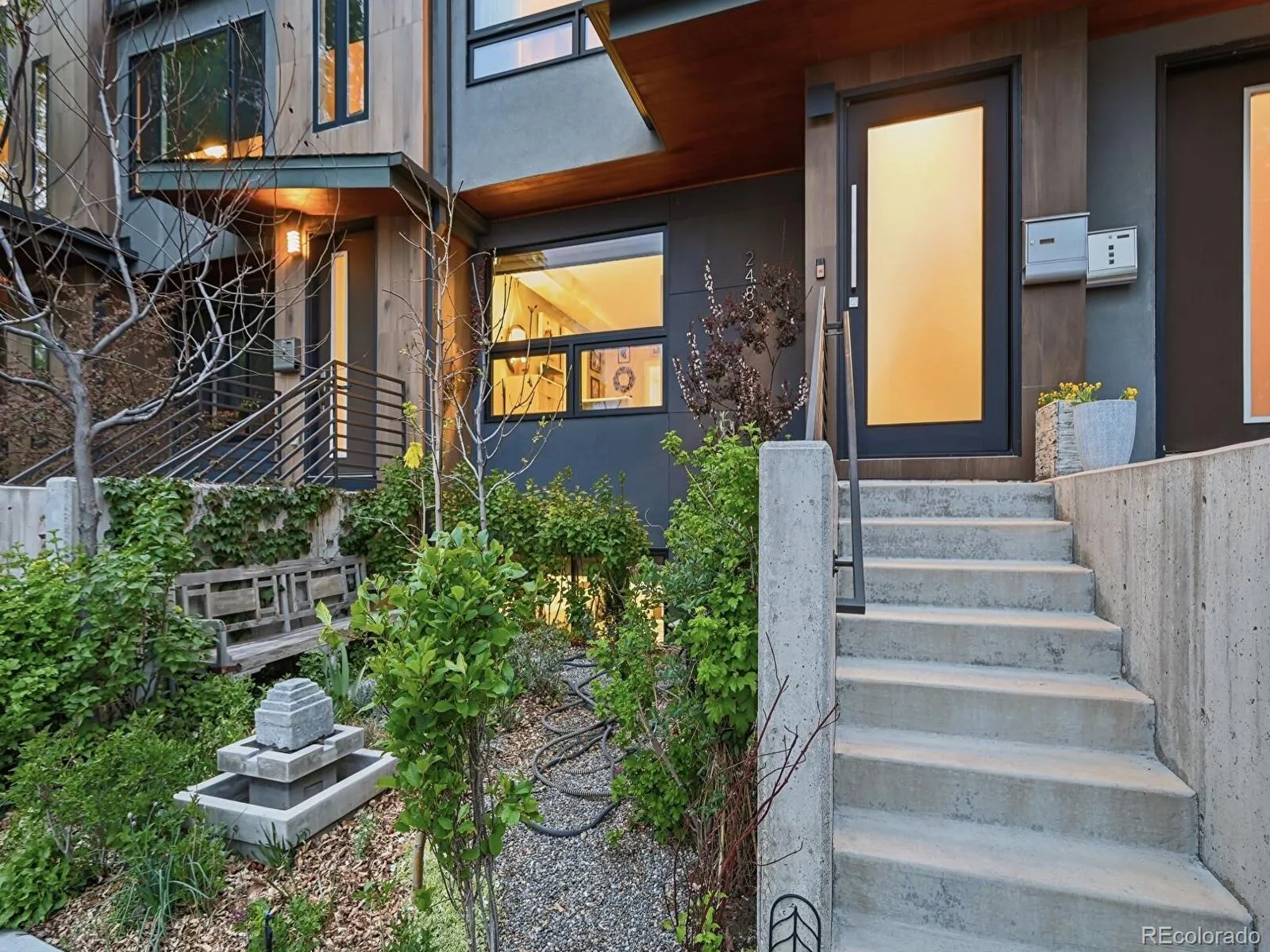 04172026022047 1600 49