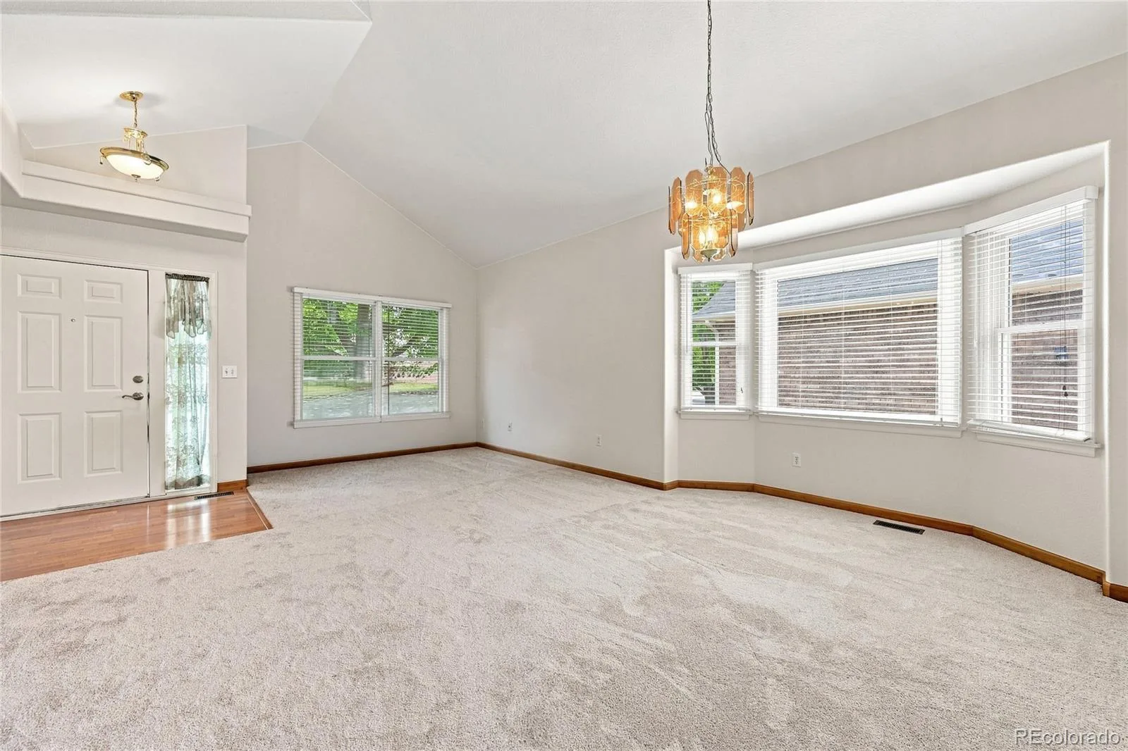 11349 E Louisiana Avenue Aurora CO 80012 | MLS #REC6322273 10092026210315 1600 7