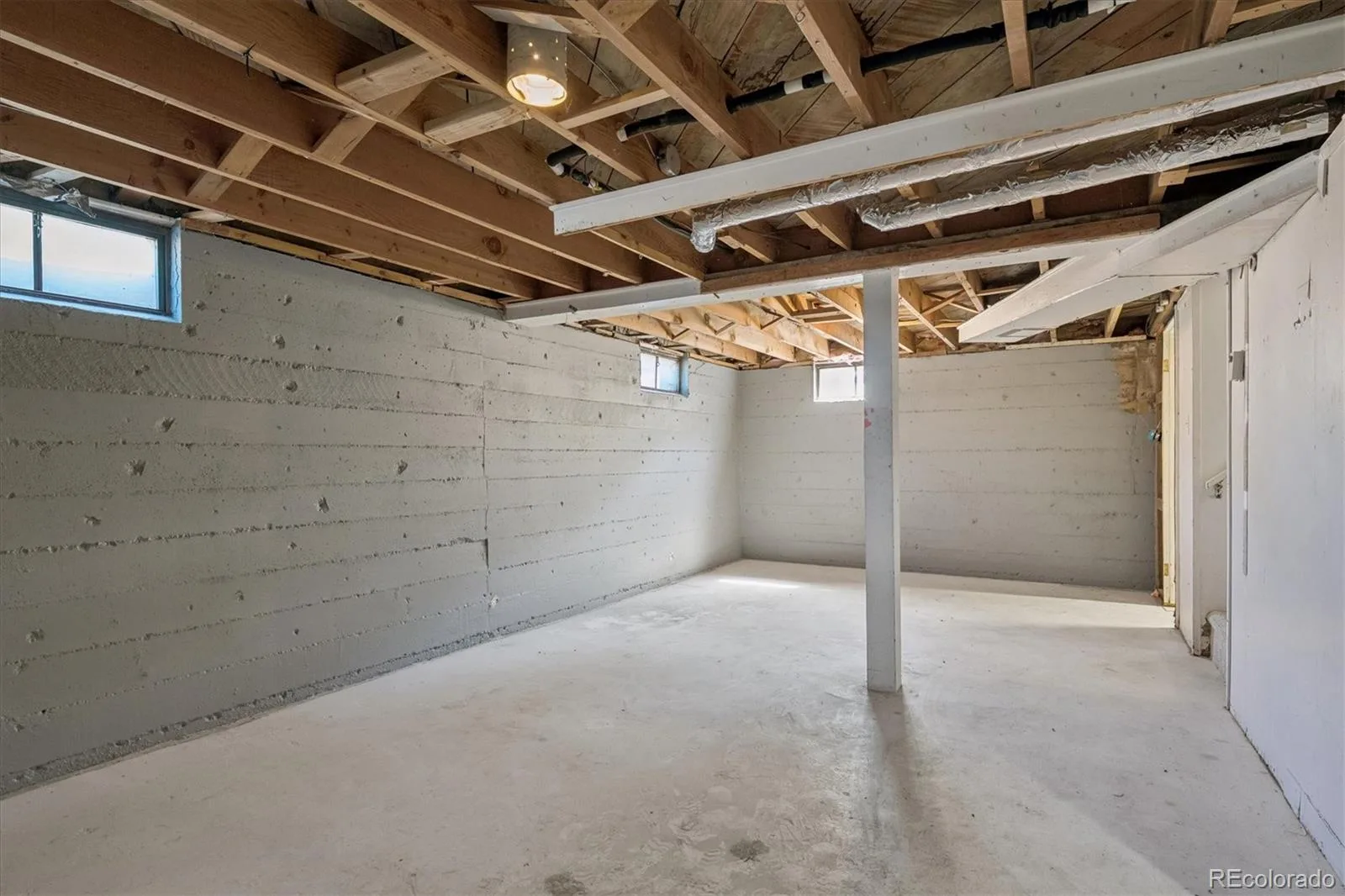 1186 Rosemary Street Denver CO 80220 | MLS #REC6322895 08042026200926 1600 20