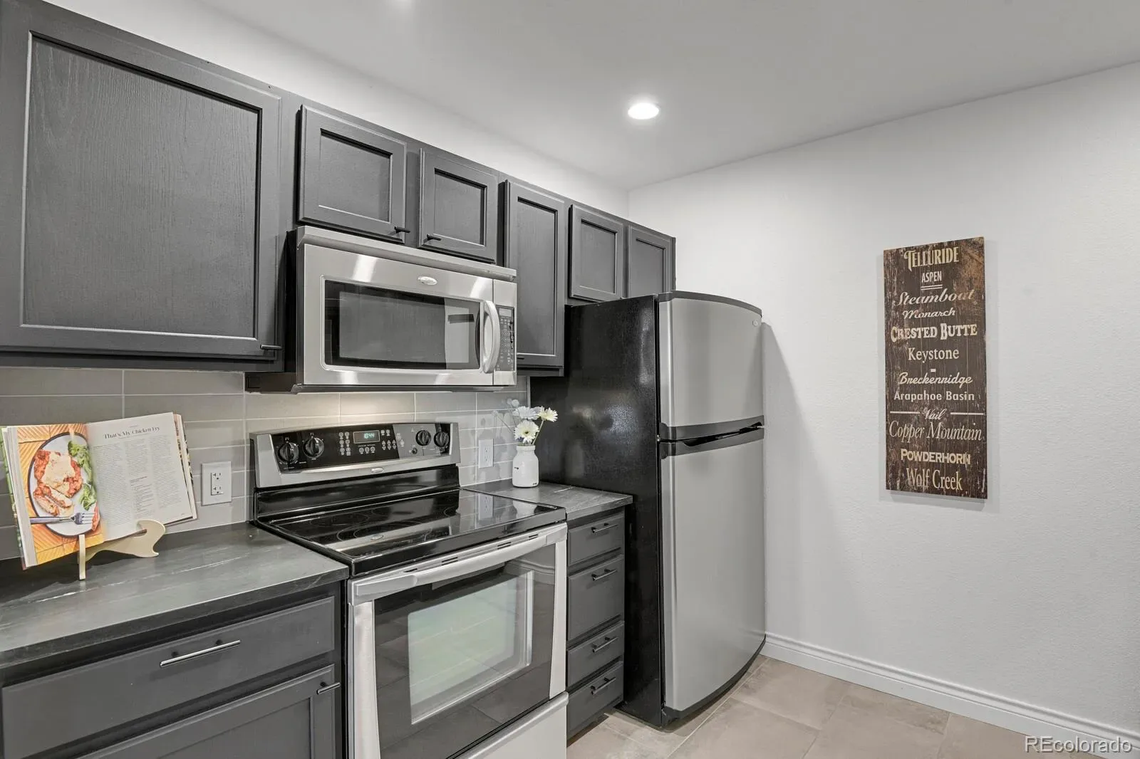 03132026070224 1600 8