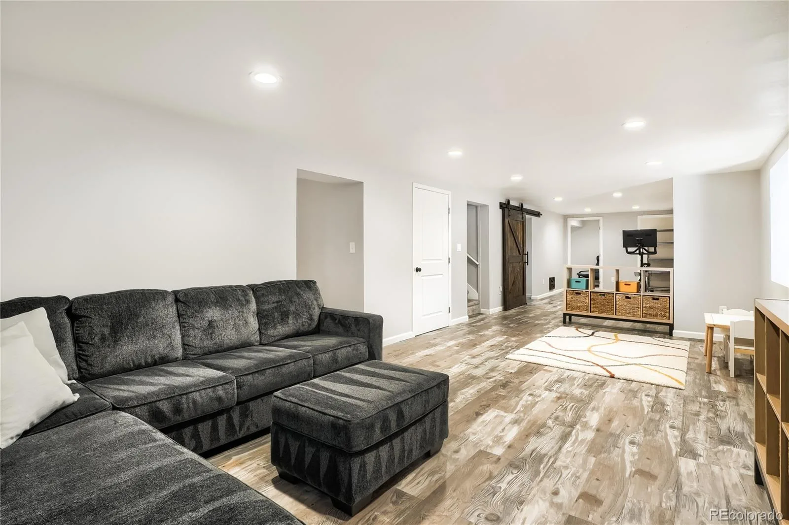 1558 S Gray Street Lakewood CO 80232 MLS #REC6325618 06112026211948 1600 14