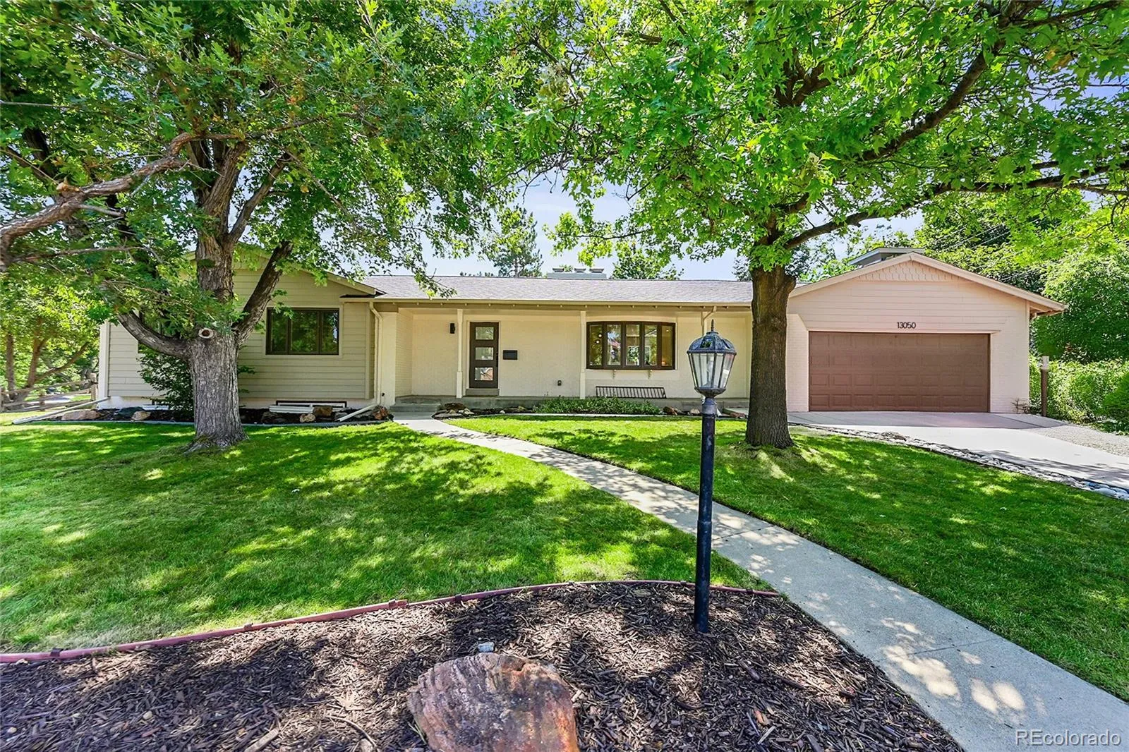 13050 Willow Lane Golden CO 80401 MLS #REC6326432 04232026213557 1600 0