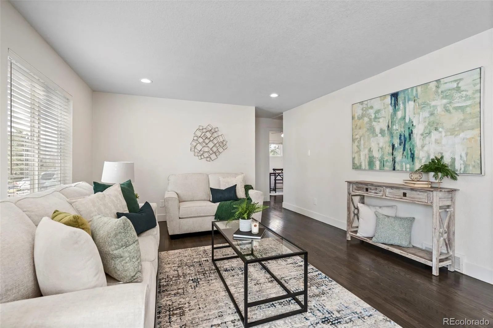 04152026165324 1600 8