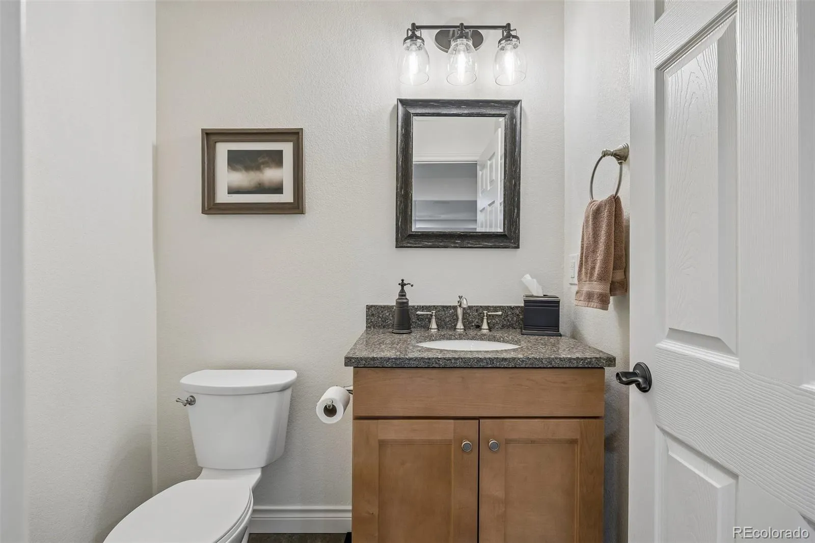 6578 S Rifle Way Aurora CO 80016 MLS #REC6328542 05122026230312 1600 32