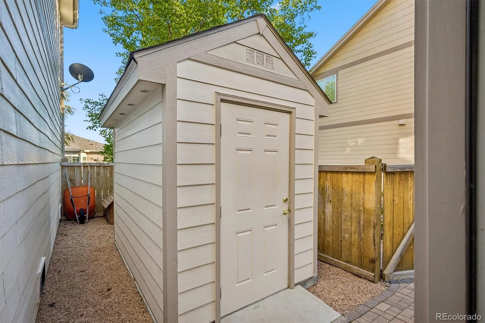 6578 S Rifle Way Aurora CO 80016 MLS #REC6328542 05122026230312 1600 45