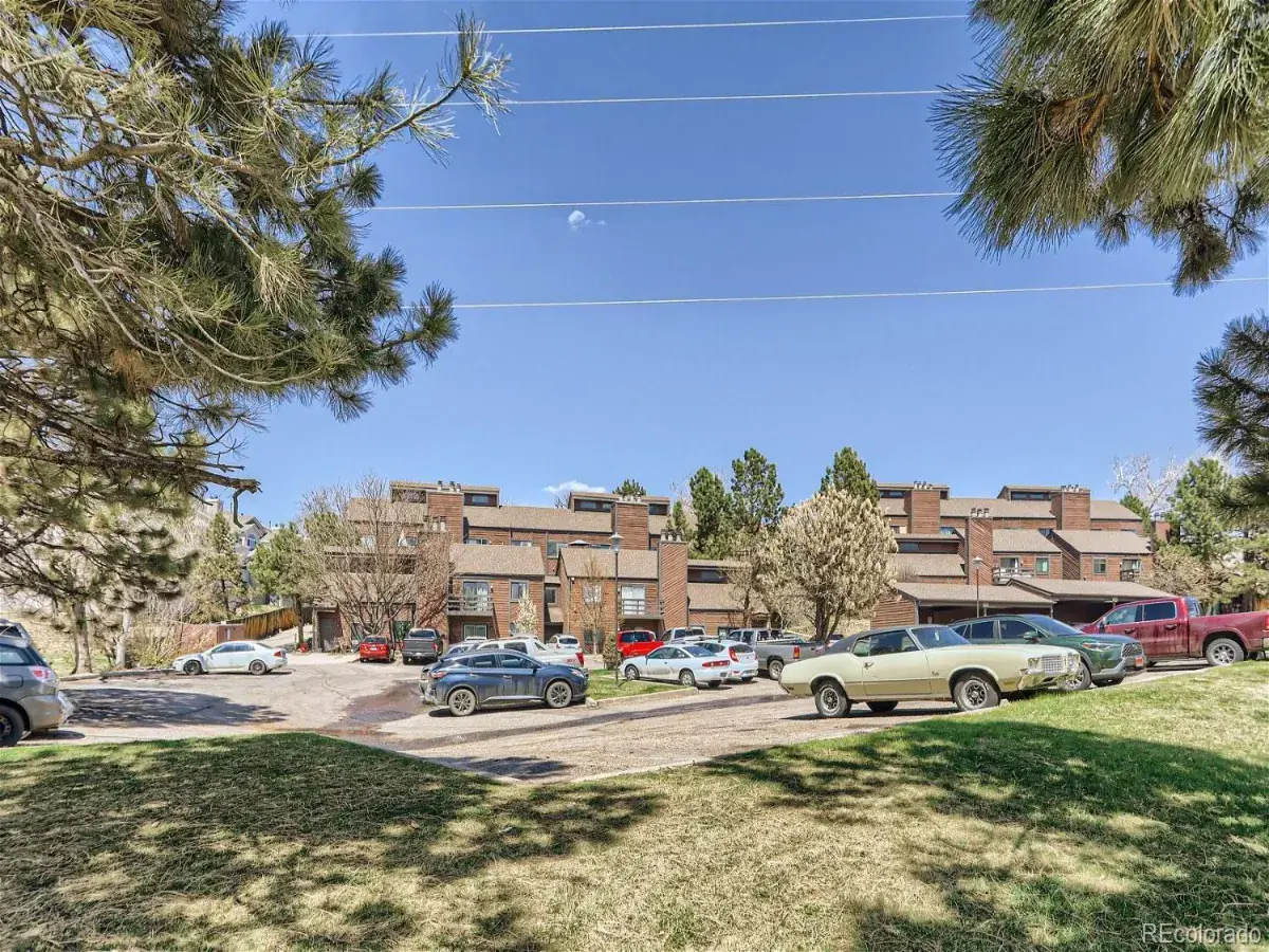 390 W Lehow Avenue Littleton CO 80120 | MLS #REC6328656 09122025174720 1200 15