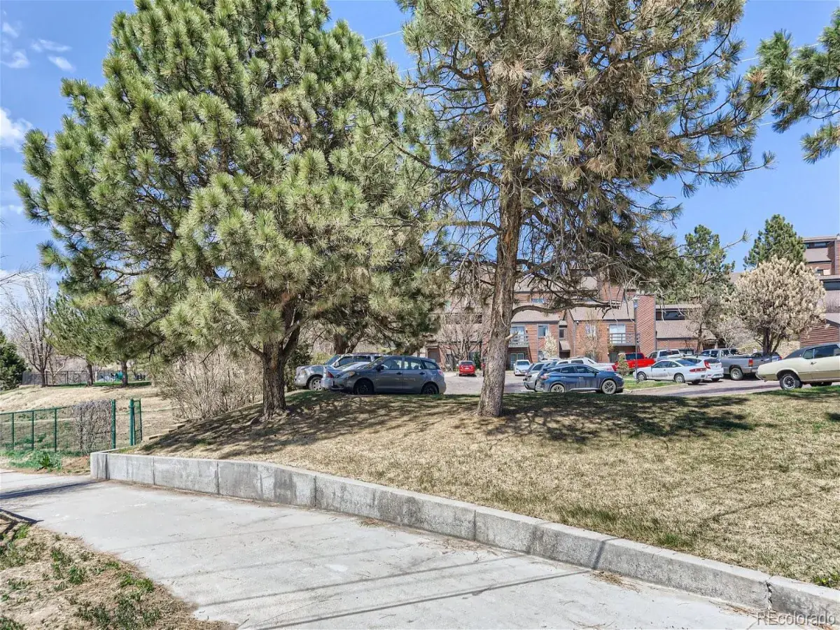 390 W Lehow Avenue Littleton CO 80120 | MLS #REC6328656 09122025174720 1200 19