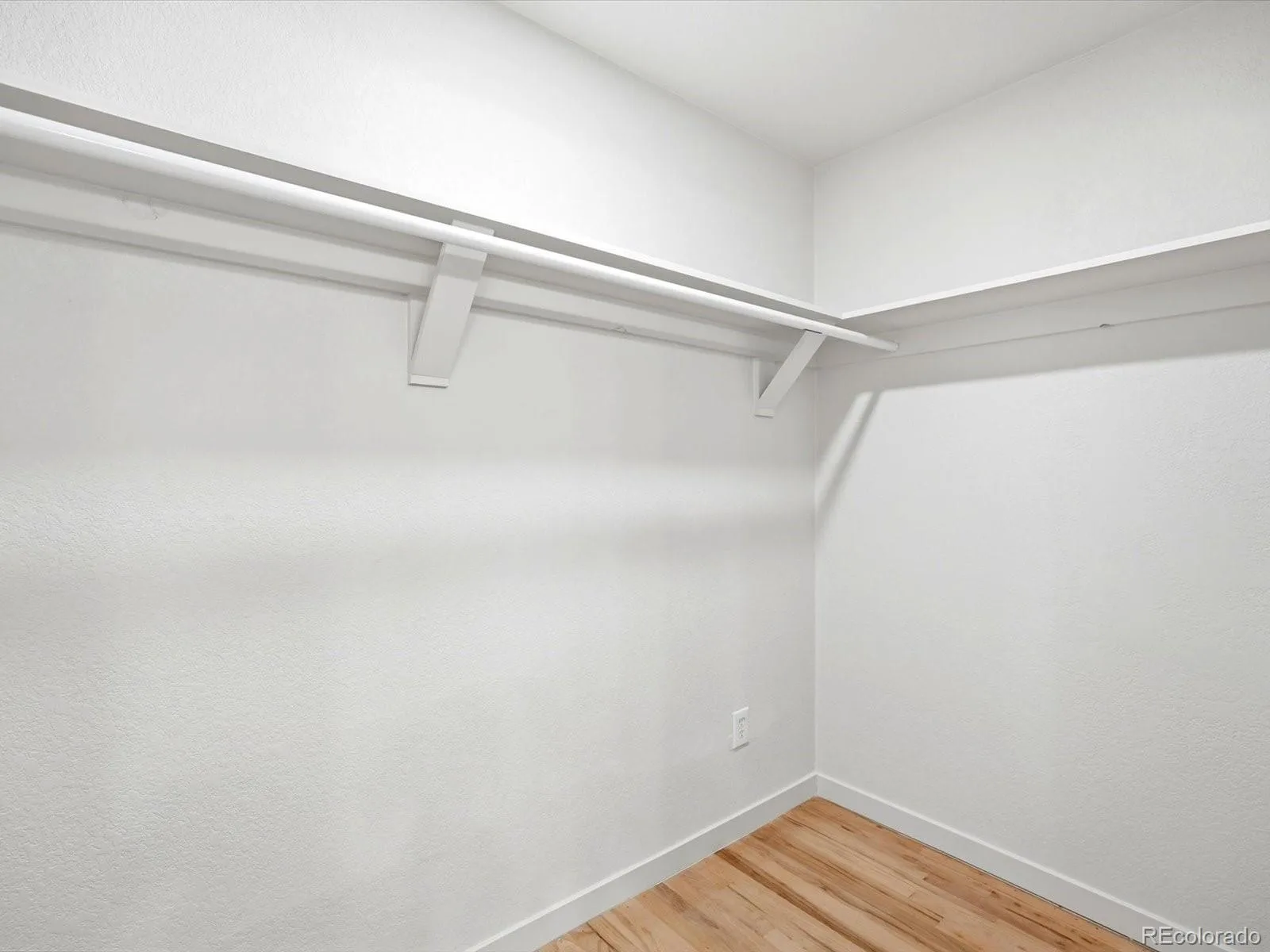 47 N Zenobia Street Denver CO 80219 MLS #REC6329341 07092026134627 1600 17
