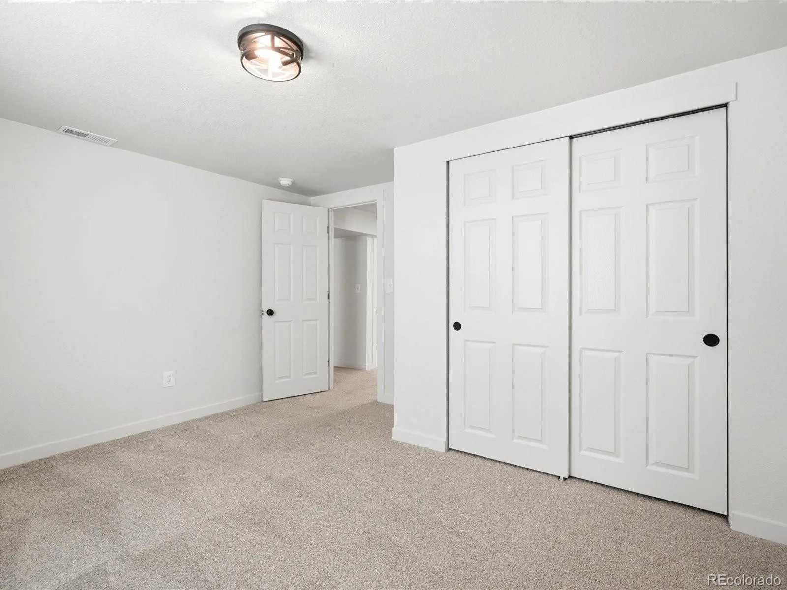 47 N Zenobia Street Denver CO 80219 MLS #REC6329341 07092026134627 1600 26