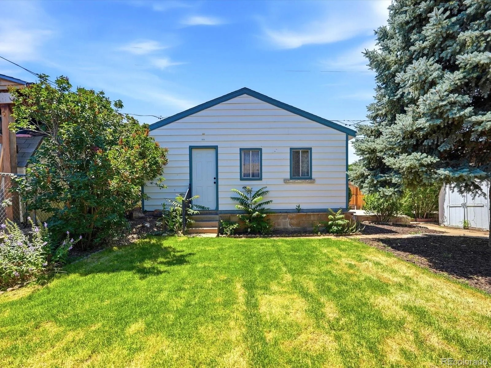 47 N Zenobia Street Denver CO 80219 MLS #REC6329341 07092026134627 1600 30