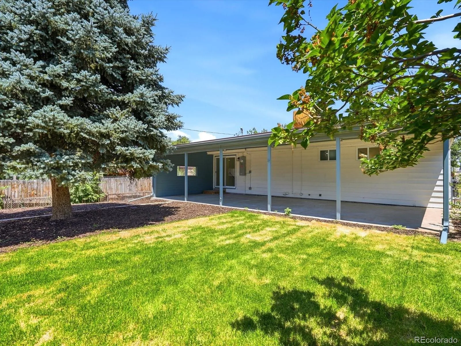 47 N Zenobia Street Denver CO 80219 MLS #REC6329341 07092026134627 1600 35