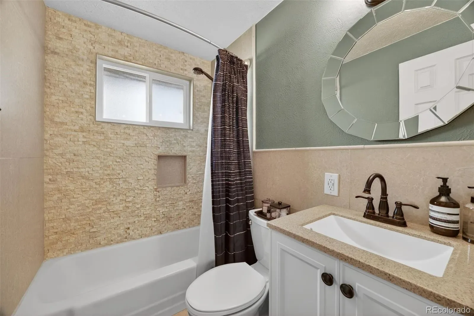 03112026030325 1600 12