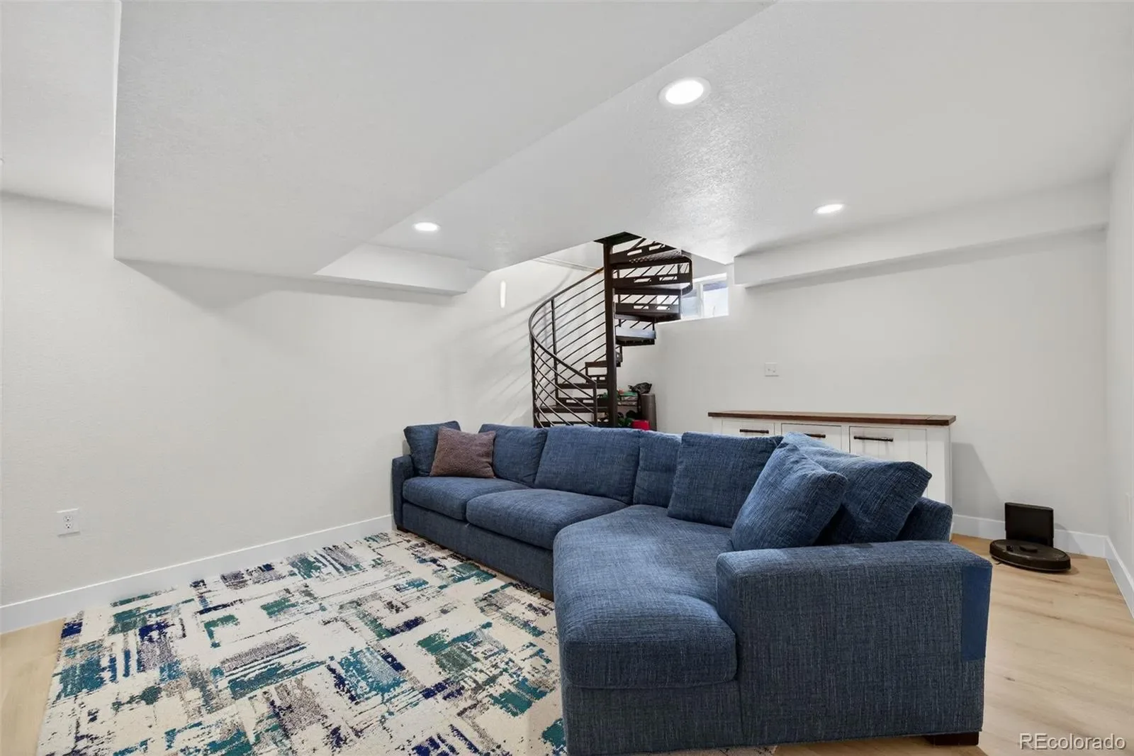 03112026030325 1600 17