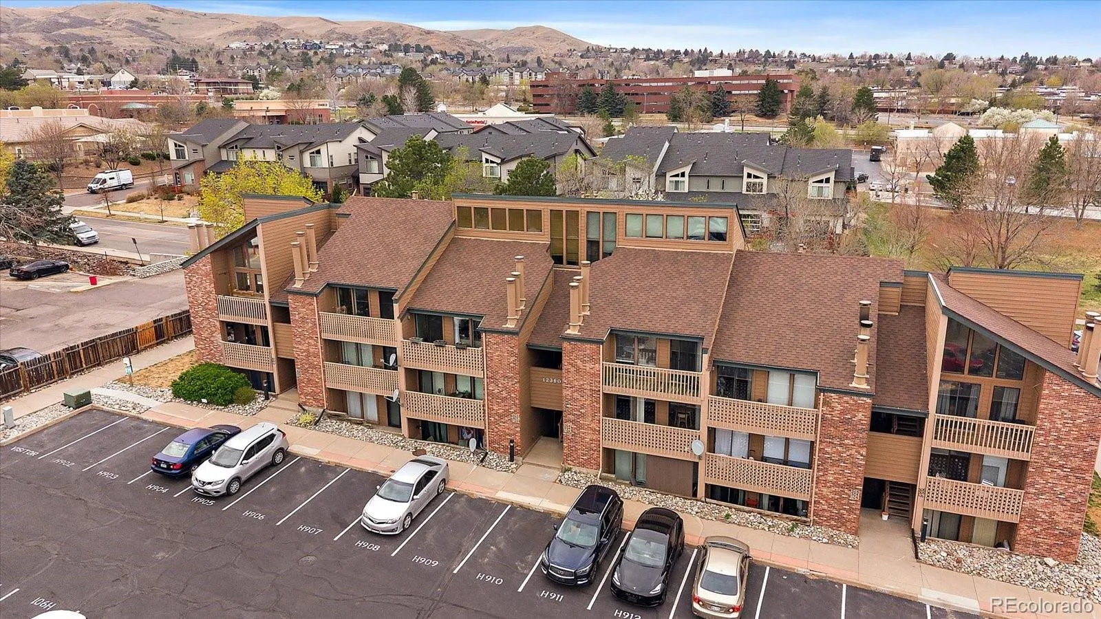 12360 W Nevada Place #303 Lakewood CO 80228 MLS #REC6330562 04092026181705 1600 21