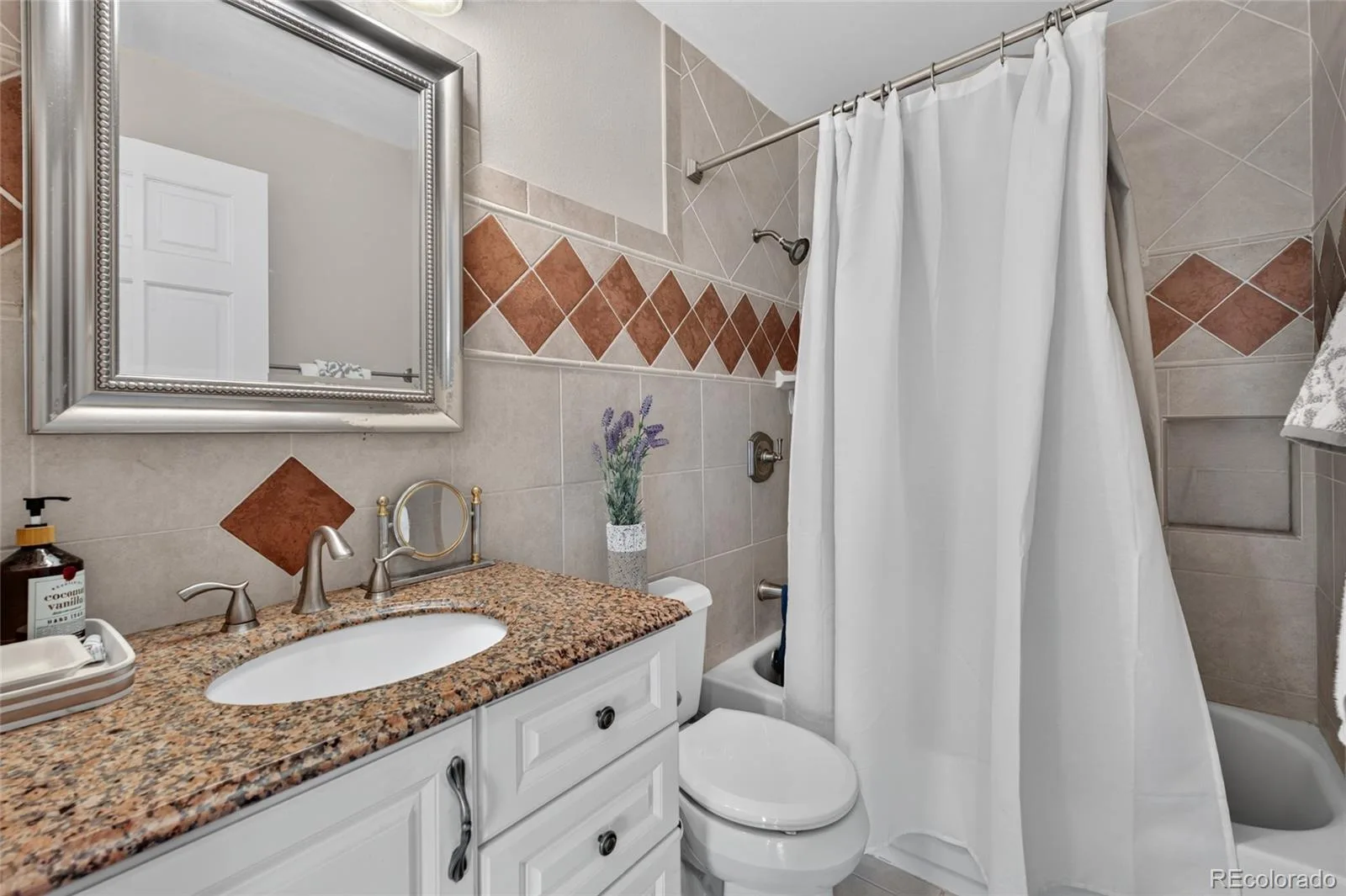 17145 E Union Place Aurora CO 80015 | MLS #REC6330563 08272026190344 1600 13
