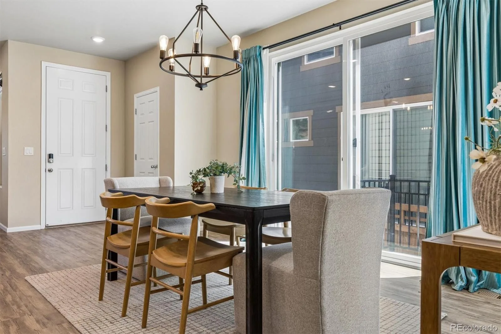 399 Courtfield Way Castle Rock CO 80108 | MLS #REC6331051 07242026174449 1600 13