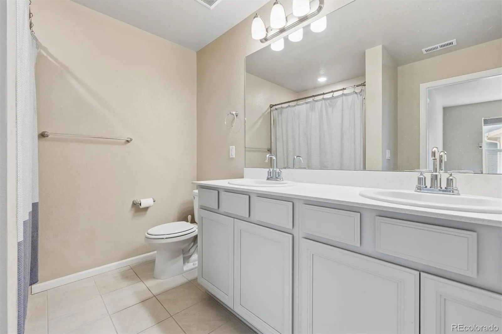 399 Courtfield Way Castle Rock CO 80108 | MLS #REC6331051 07242026174449 1600 27