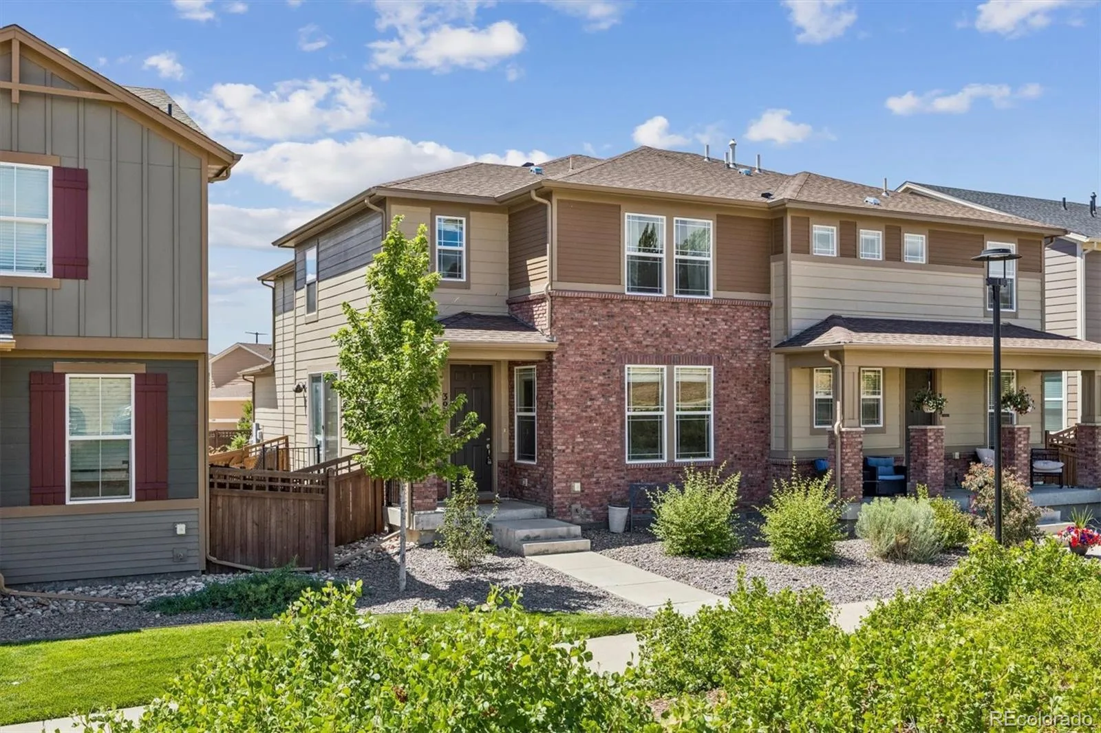 399 Courtfield Way Castle Rock CO 80108 | MLS #REC6331051 07242026174449 1600 34