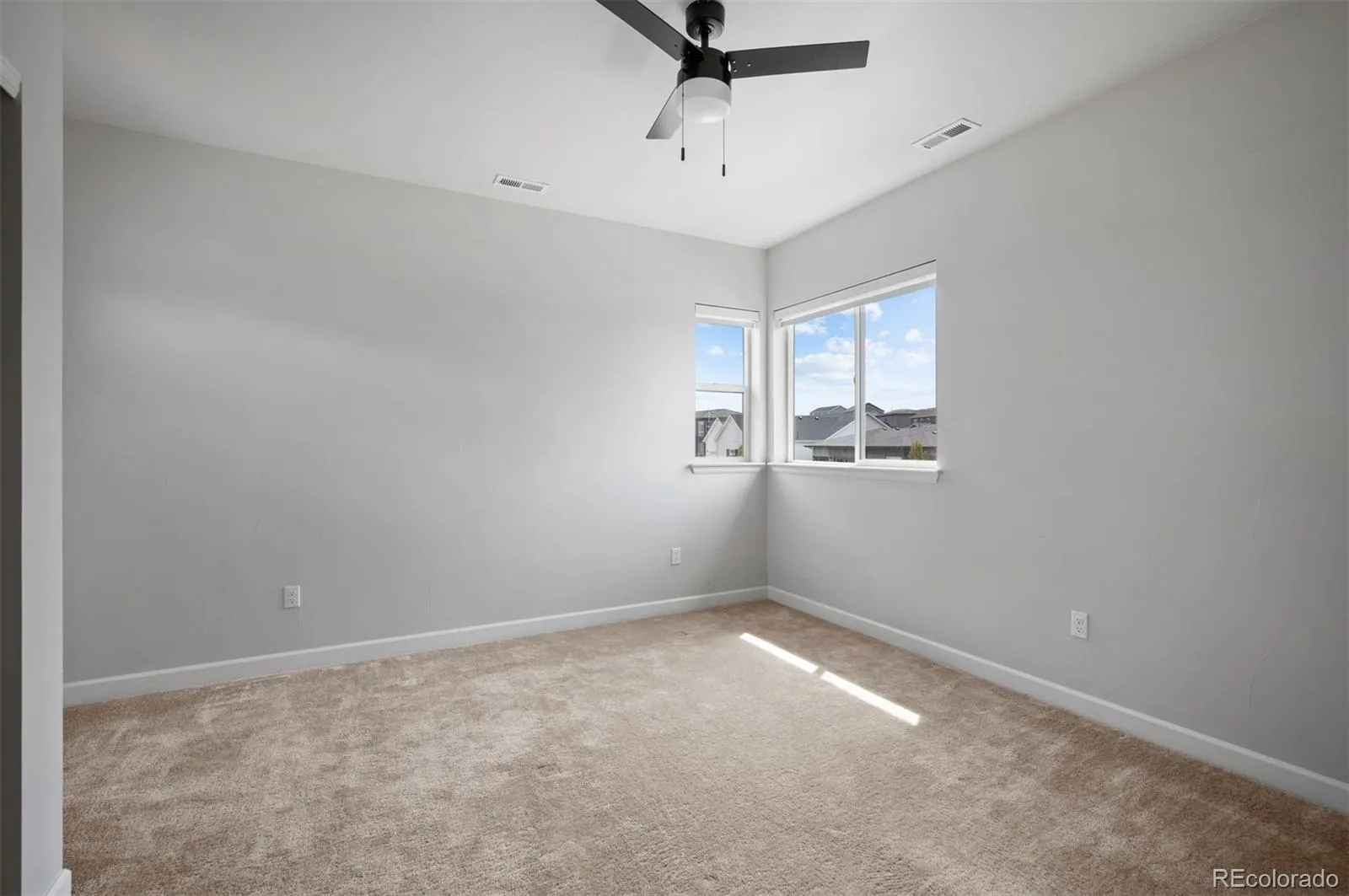 14290 Hop Clover Street Parker CO 80134 MLS #REC6331383 05062026194551 1600 26