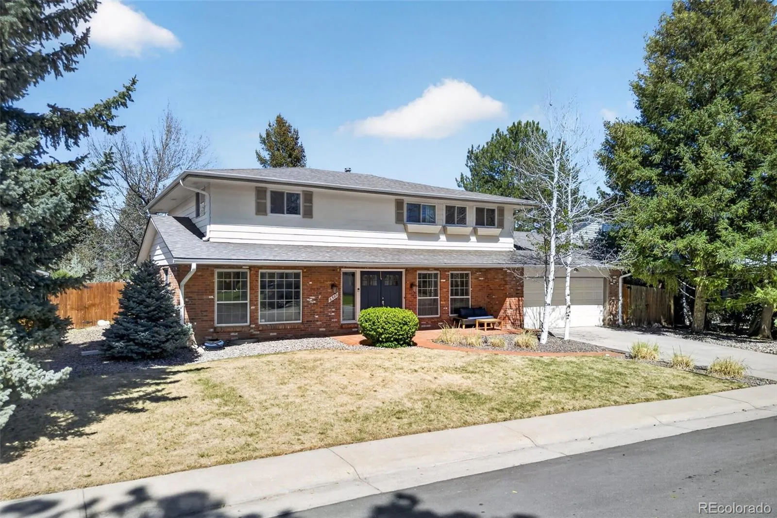 6385 W Frost Drive Littleton CO 80128 MLS #REC6332239 04292026042105 1600 2