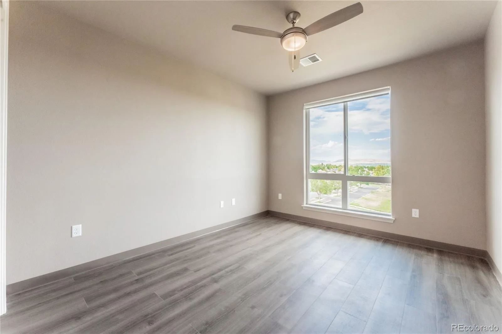 12983 W Ida Avenue #303 Littleton CO 80127 | MLS #REC6333848 07272026224628 1600 28