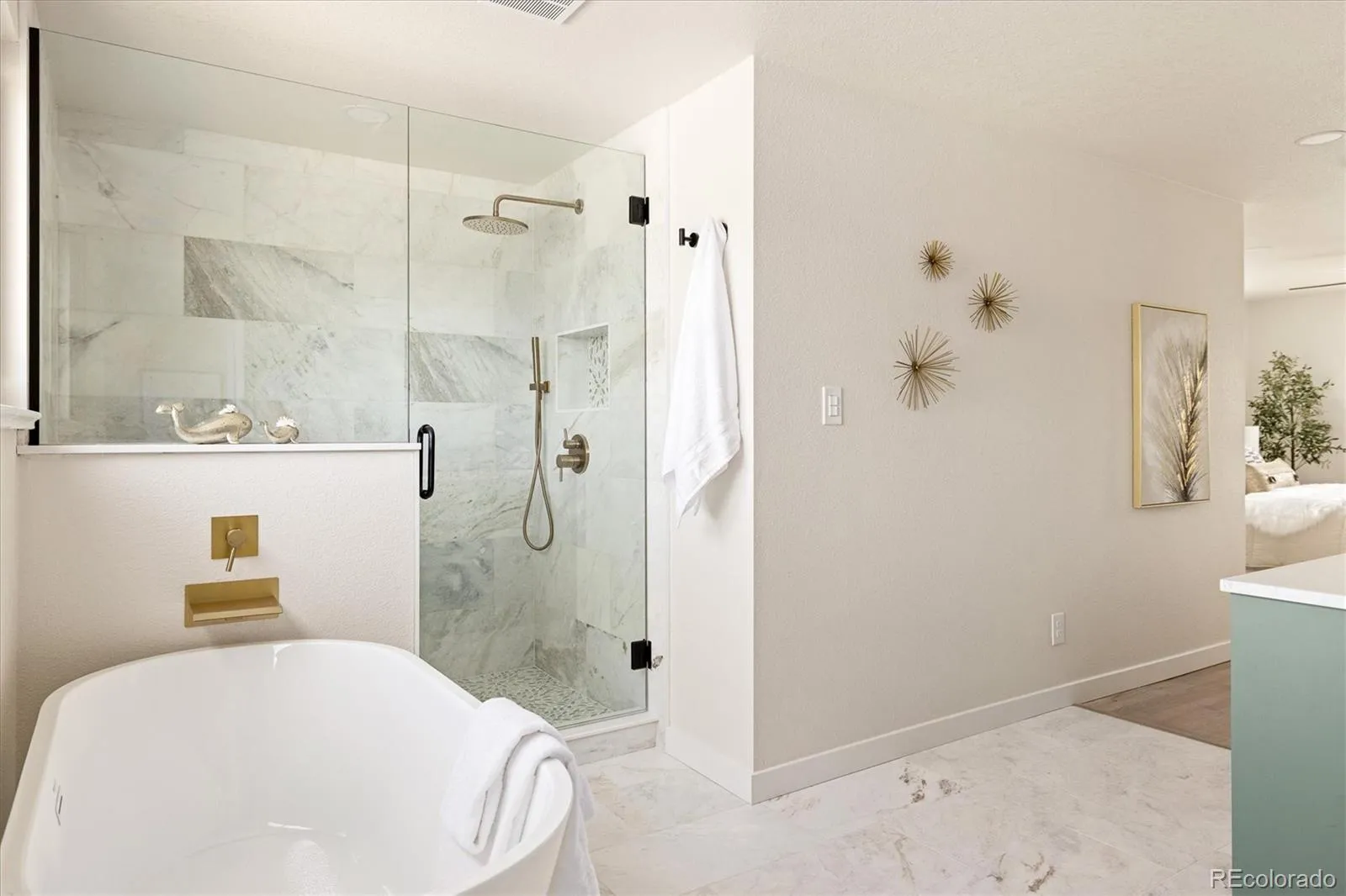 04062026213955 1600 15