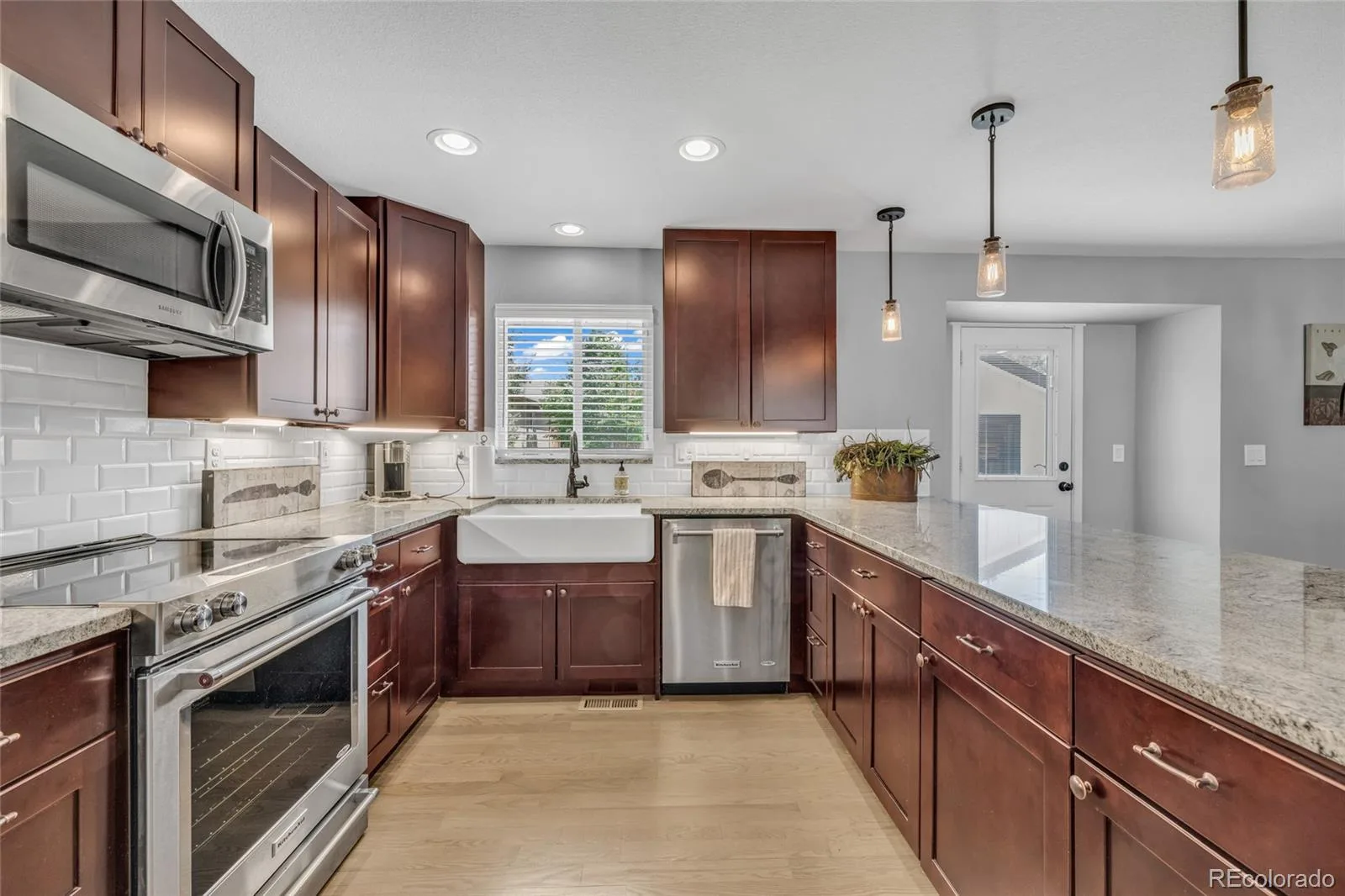 7760 Teller Street Arvada CO 80003 | MLS #REC6335233 07312026182650 1600 13