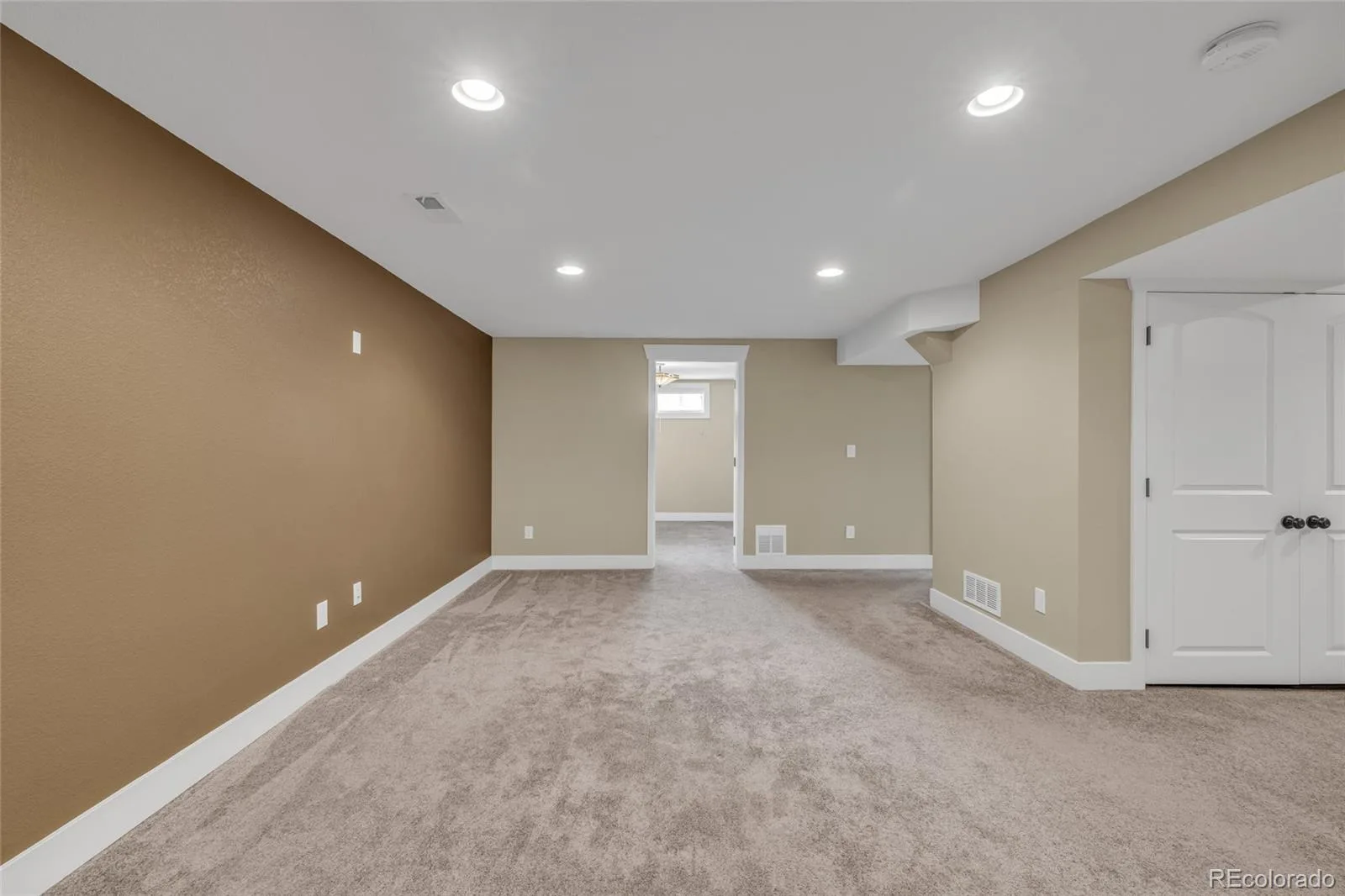 7760 Teller Street Arvada CO 80003 | MLS #REC6335233 07312026182650 1600 30