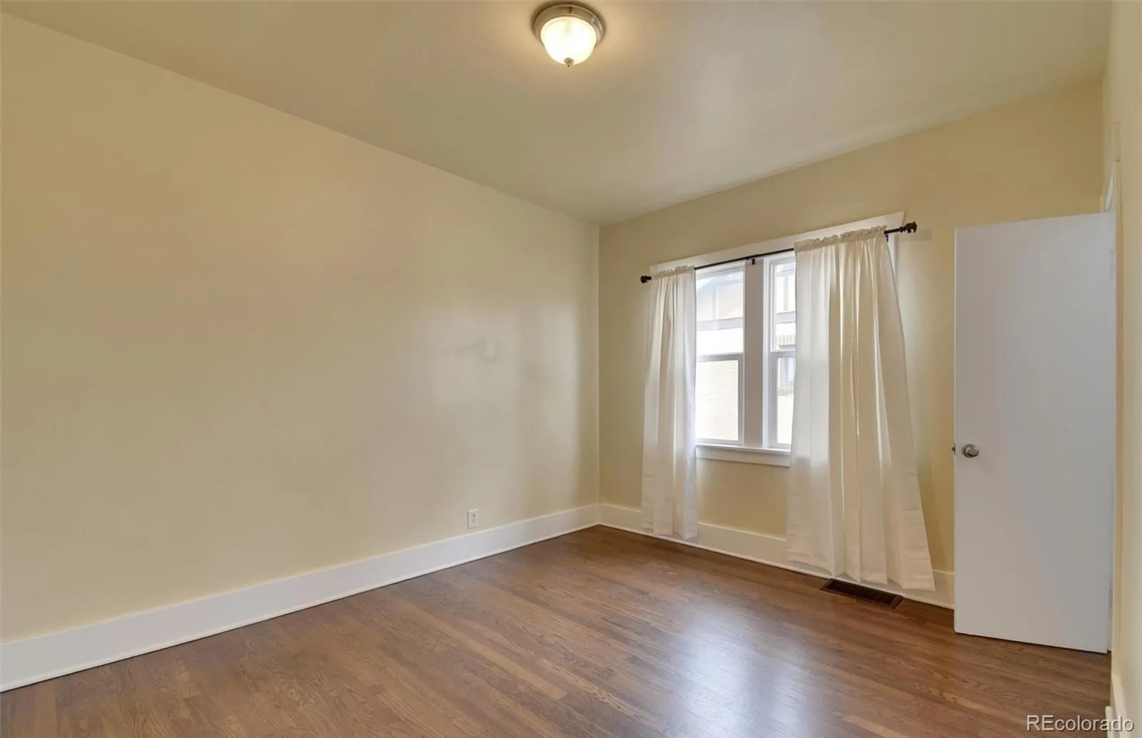 1418 Perry Street Denver CO 80204 MLS #REC6335418 05142026230138 1600 24
