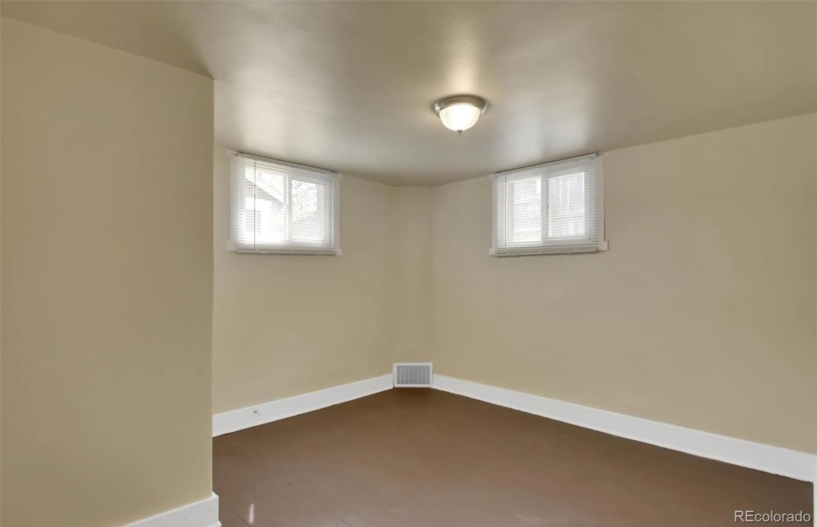 1418 Perry Street Denver CO 80204 MLS #REC6335418 05142026230138 1600 31