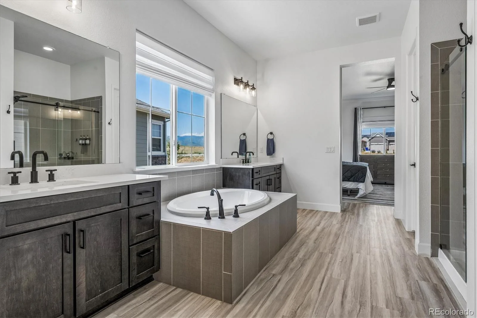 8985 Chalk Creek Place Littleton CO 80125 | MLS #REC6335923 08312026164359 1600 27