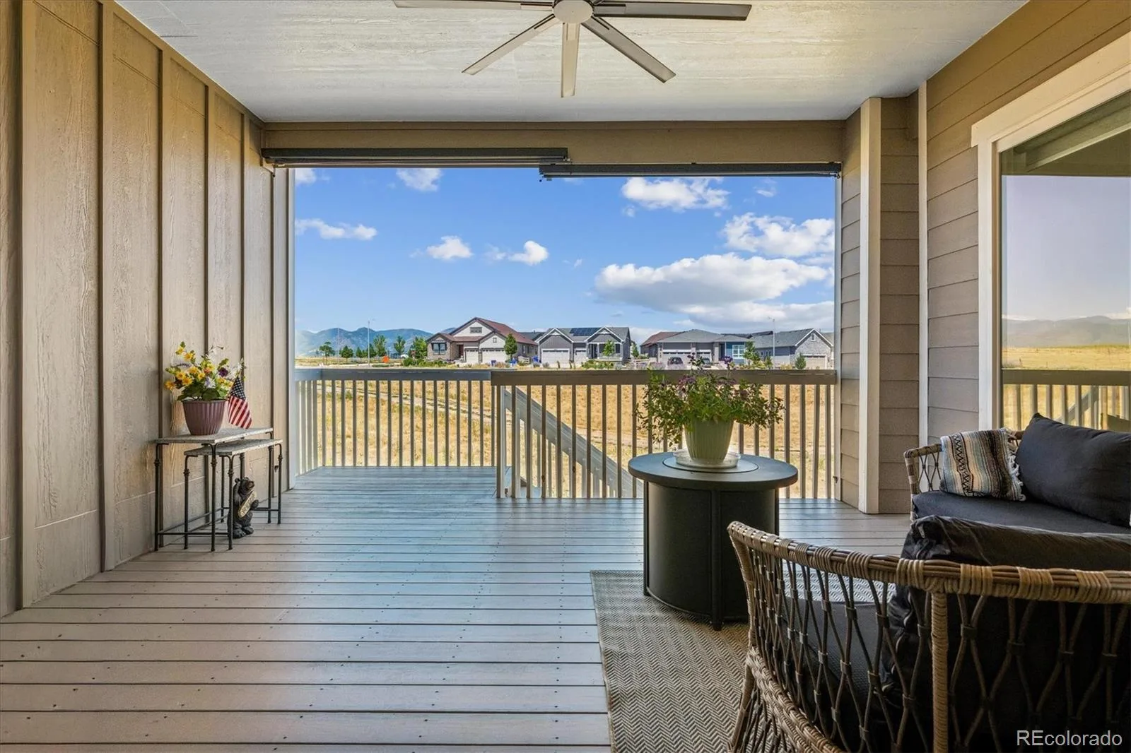 8985 Chalk Creek Place Littleton CO 80125 | MLS #REC6335923 08312026164359 1600 44