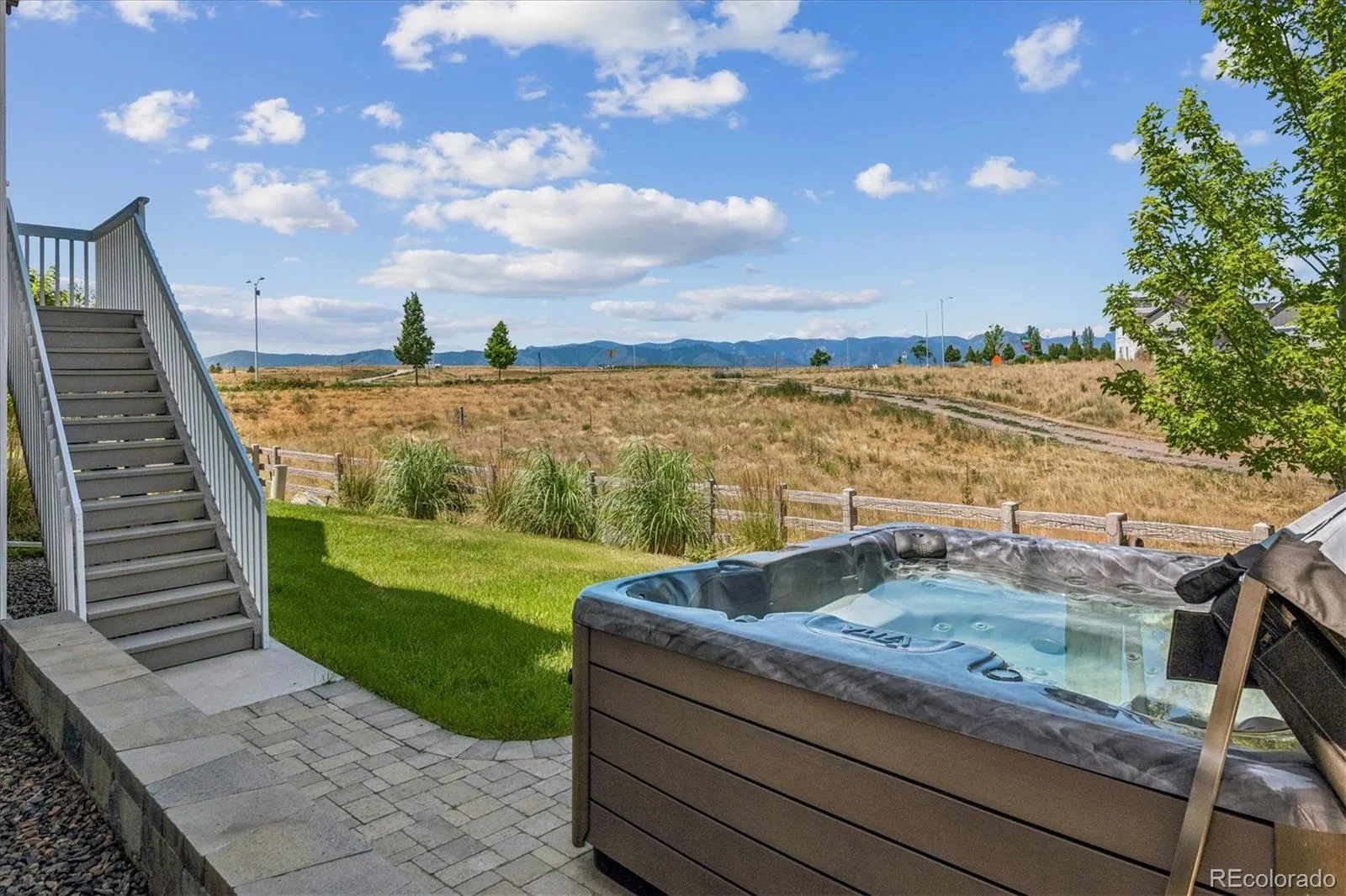 8985 Chalk Creek Place Littleton CO 80125 | MLS #REC6335923 08312026164359 1600 47