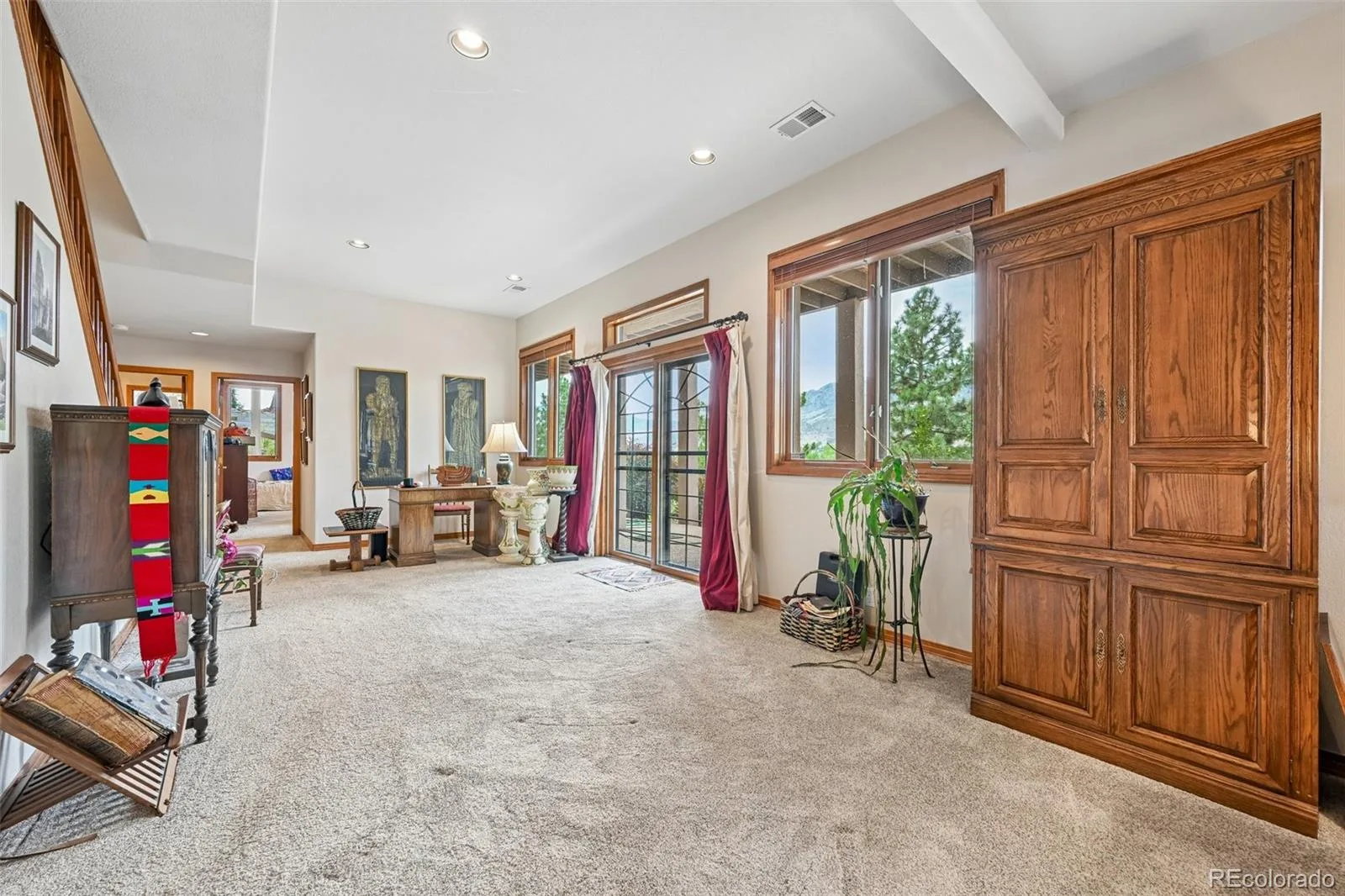 1070 Deer Springs Lane Golden CO 80403 | MLS #REC6337106 08112026201918 1600 18