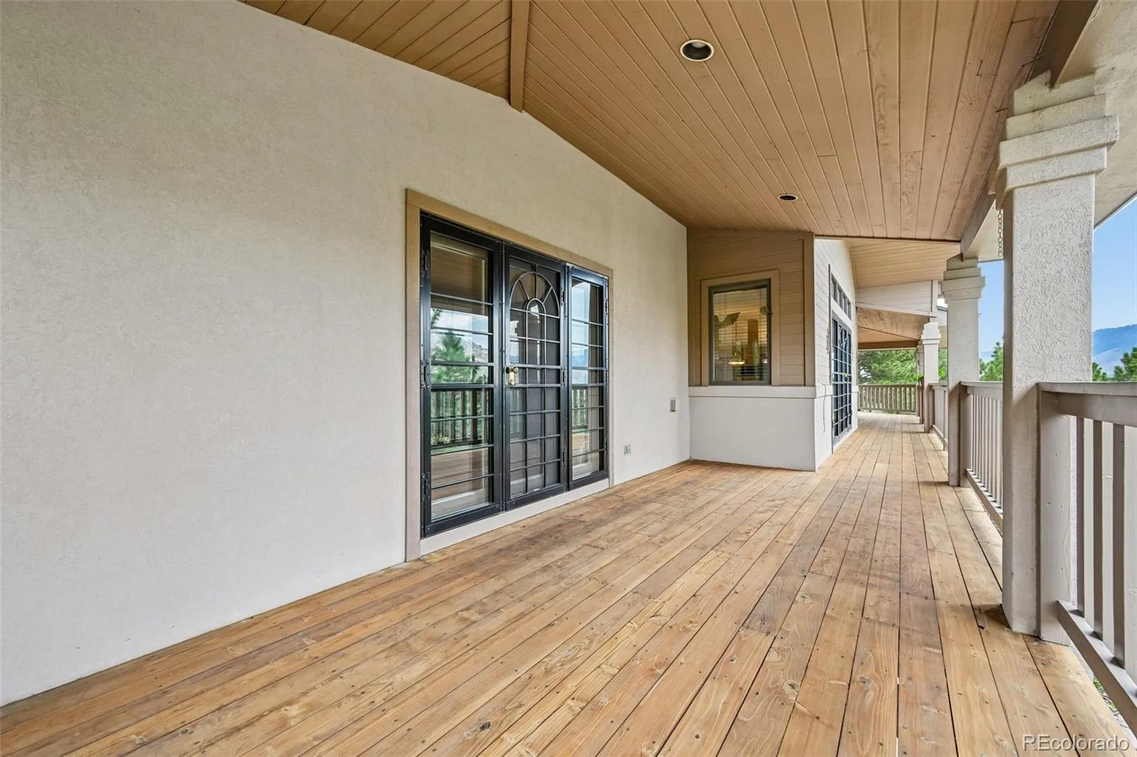 1070 Deer Springs Lane Golden CO 80403 | MLS #REC6337106 08112026201918 1600 35