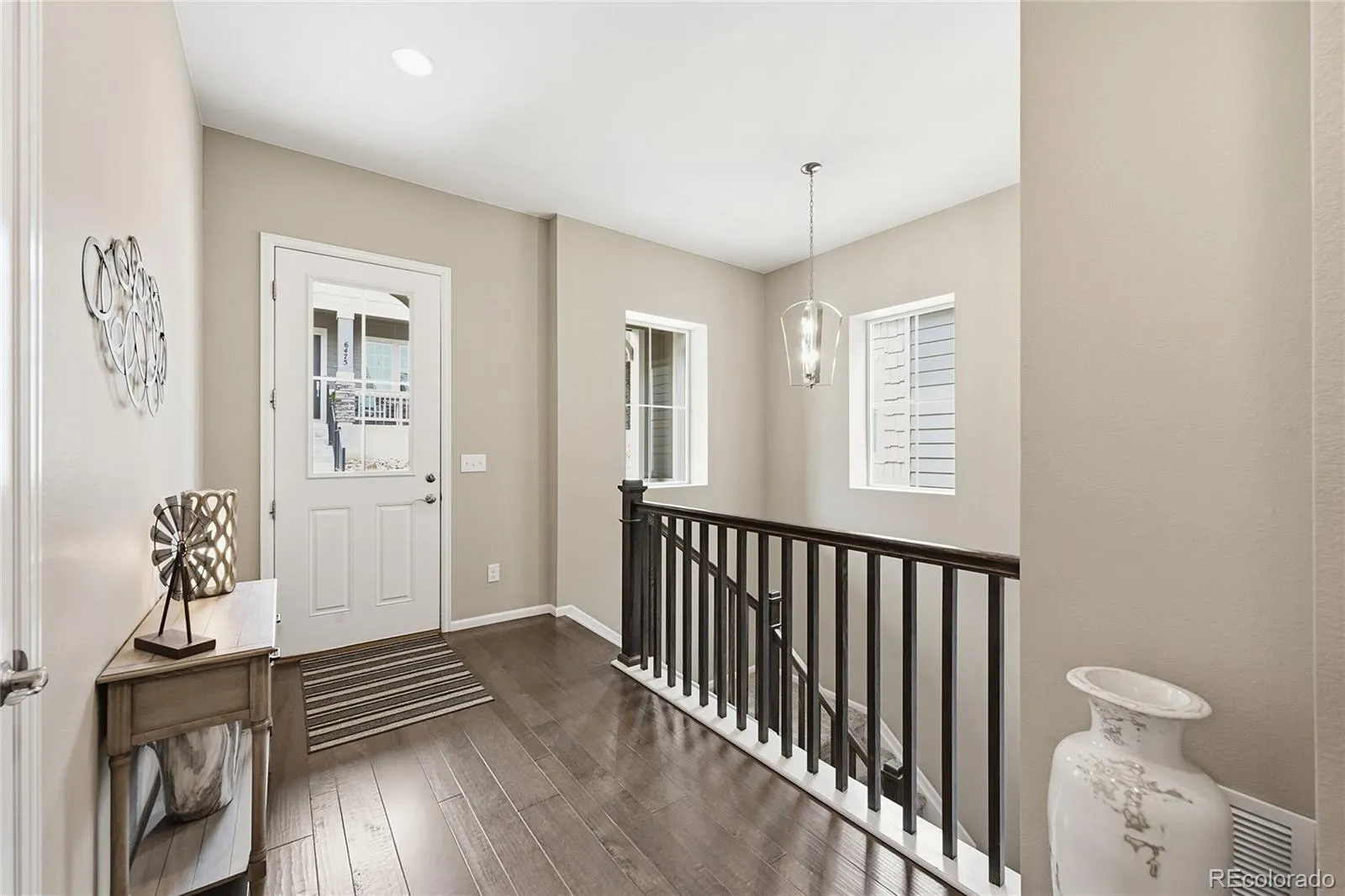 6449 Village Lane Centennial CO 80111 MLS #REC6338432 05052026041538 1600 2