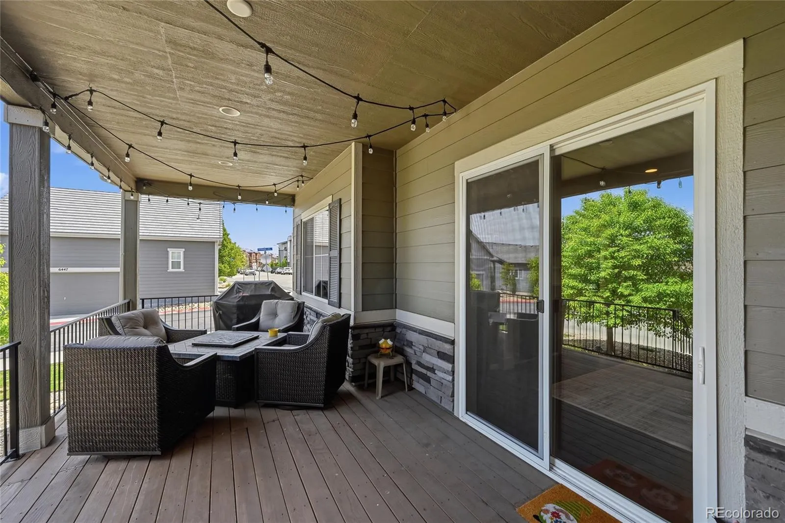 6449 Village Lane Centennial CO 80111 MLS #REC6338432 05052026041538 1600 29
