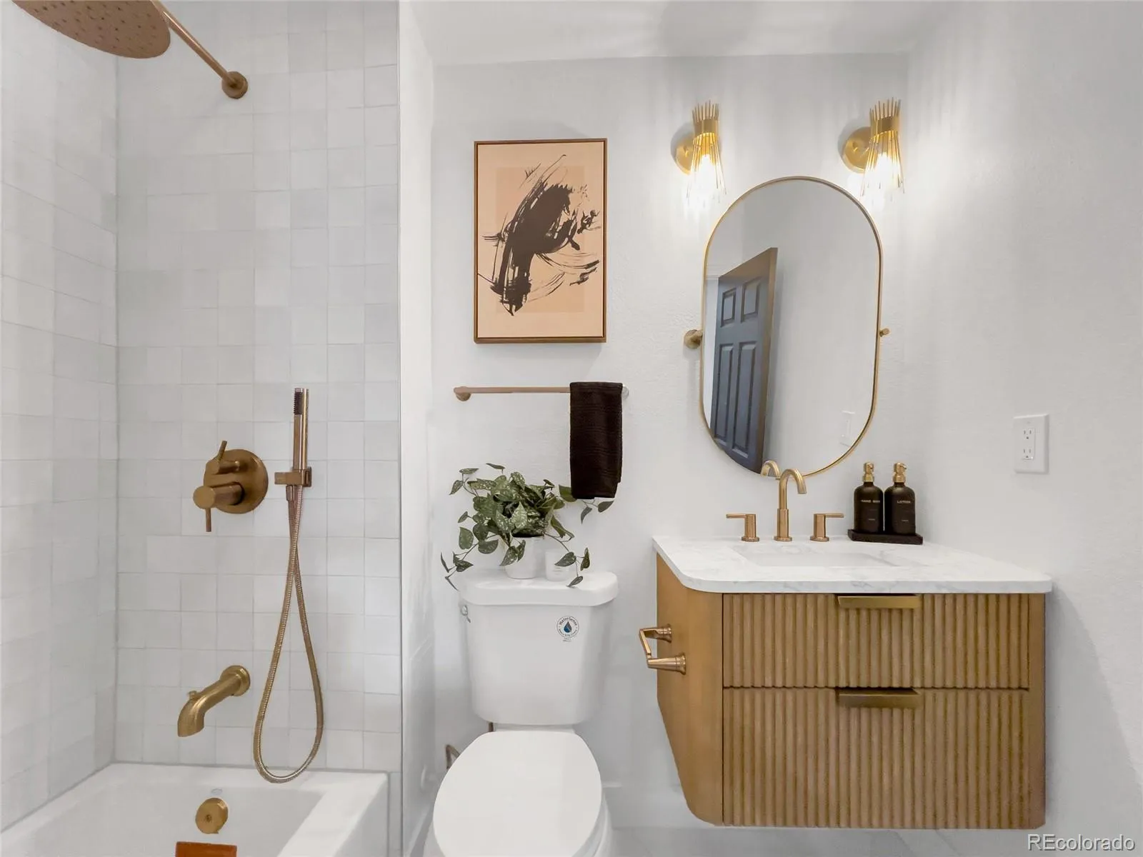 04202026222043 1600 9