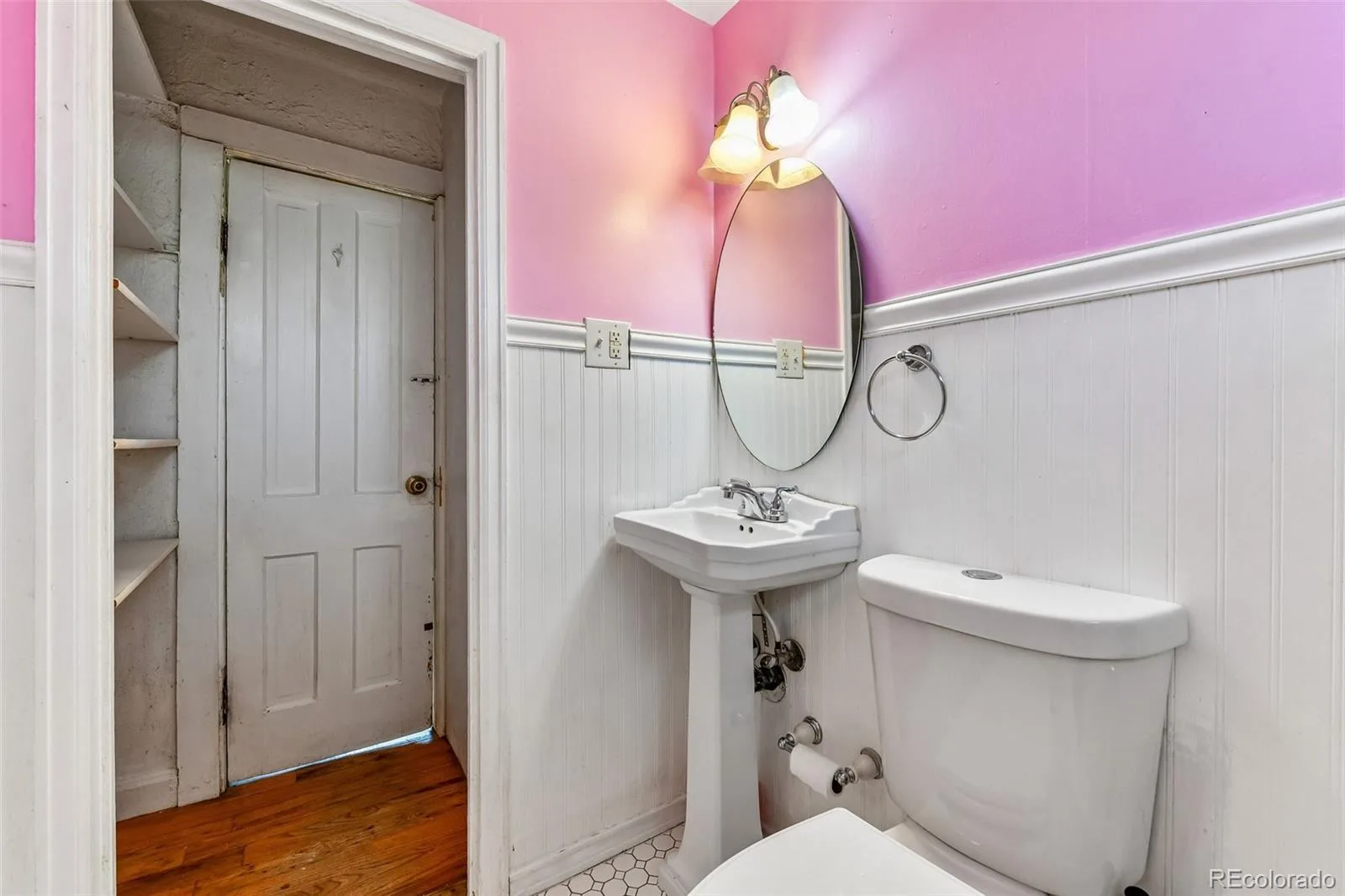 2532 Depew Street Edgewater CO 80214 MLS #REC6338846 06102026205022 1600 37