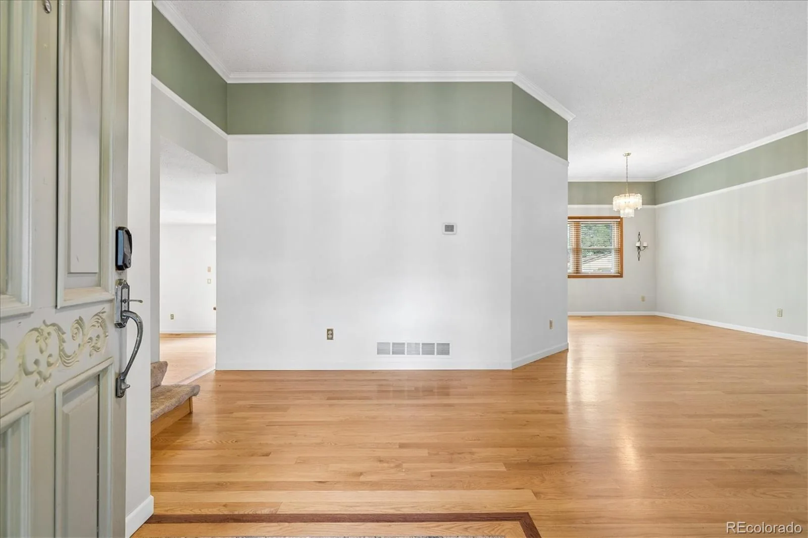 16575 E Prentice Avenue Centennial CO 80015 | MLS #REC6338911 08292026013603 1600 1
