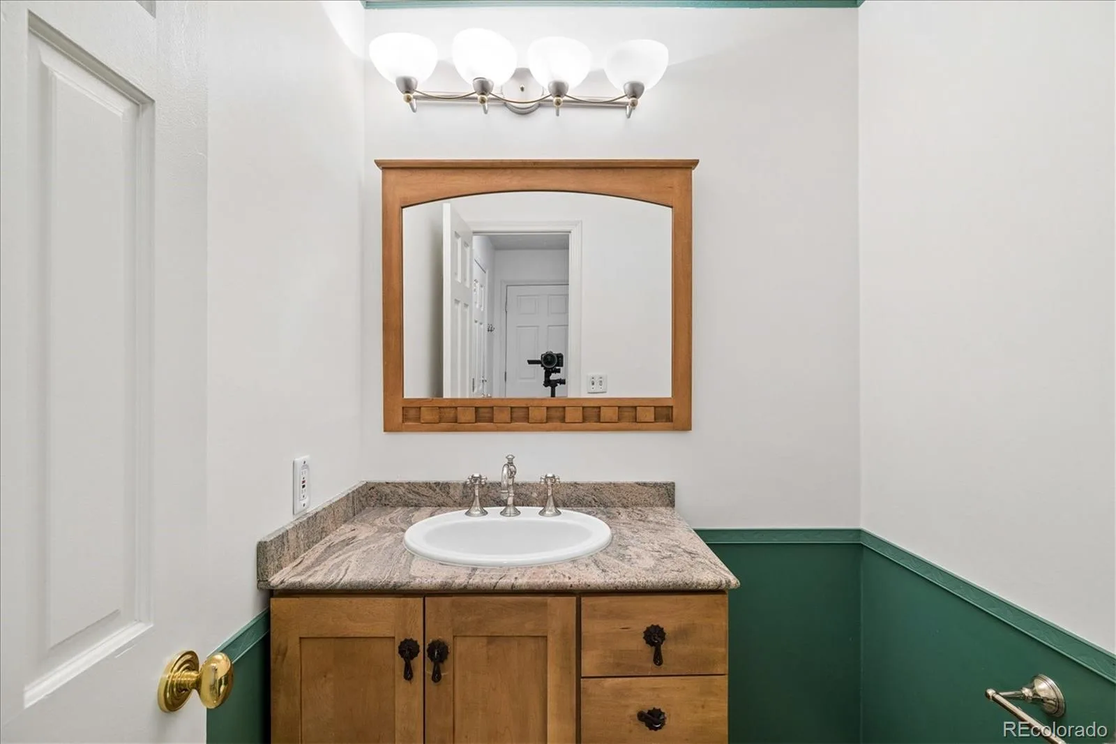 16575 E Prentice Avenue Centennial CO 80015 | MLS #REC6338911 08292026013603 1600 17